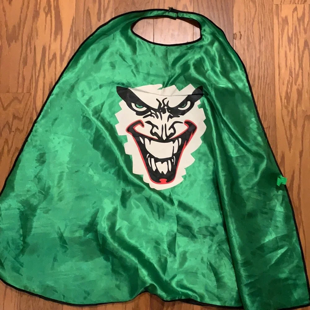 Batman/joker cape